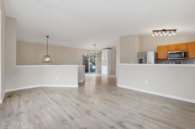 3125 N 9th ST, Coeur D'alene, ID 83815