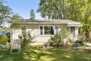 1854 Barclay Street, Maplewood, MN 55109