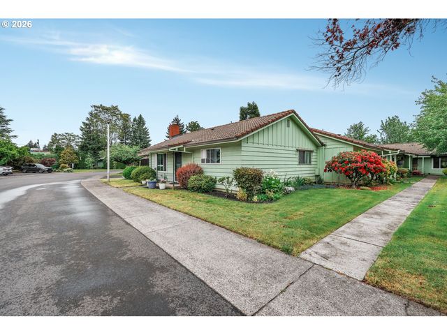 12295 Se MAIN St, Portland, OR 97233