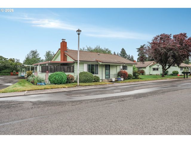 12295 Se MAIN St, Portland, OR 97233