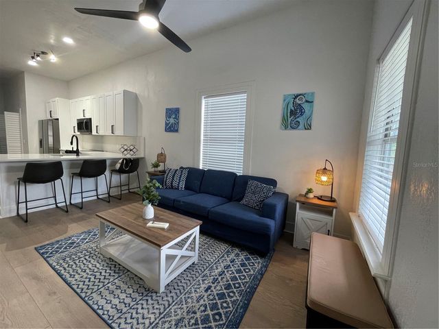 1106 W LA SALLE STREET, Tampa, FL 33607