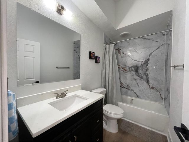 1106 W LA SALLE STREET, Tampa, FL 33607