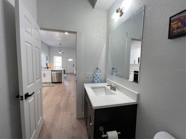 1106 W LA SALLE STREET, Tampa, FL 33607