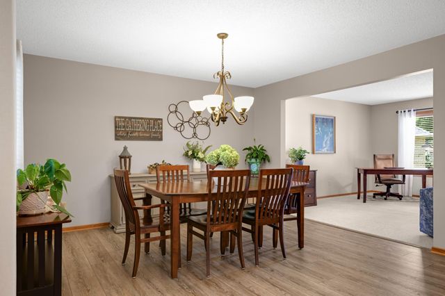 4824 Whispering Court, Eagan, MN 55122