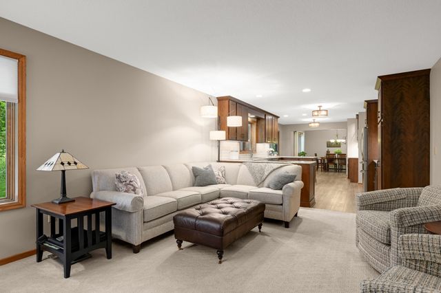 4824 Whispering Court, Eagan, MN 55122