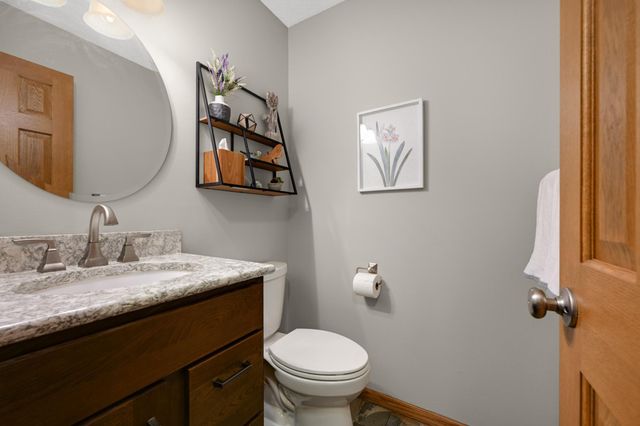 4824 Whispering Court, Eagan, MN 55122
