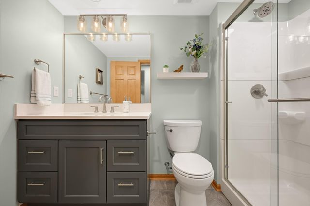 4824 Whispering Court, Eagan, MN 55122