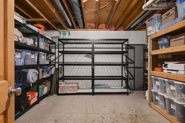 4824 Whispering Court, Eagan, MN 55122
