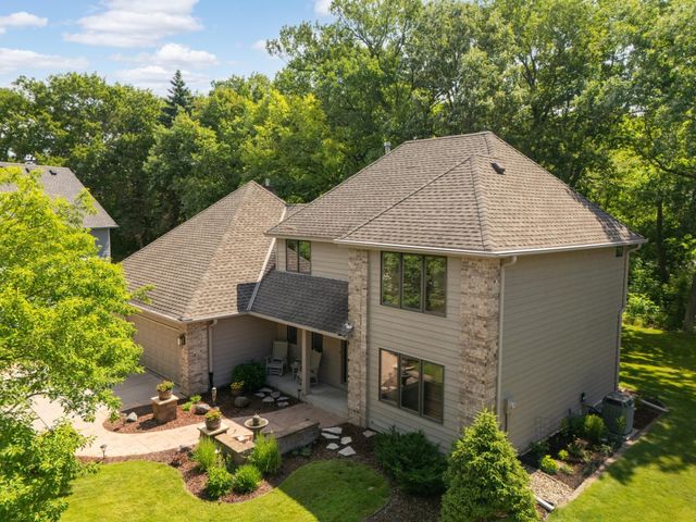 4824 Whispering Court, Eagan, MN 55122