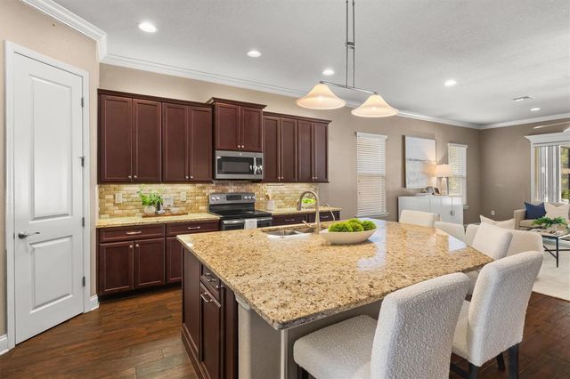 6055 STONEY CREEK PLACE, Lakeland, FL 33811