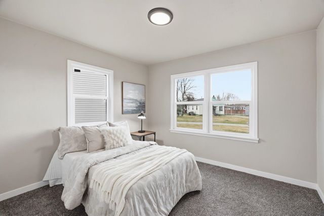 2104 W Mansfield Ct, Spokane, WA 99205