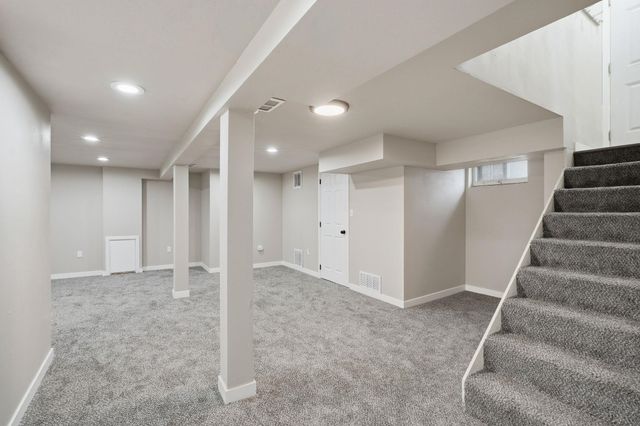 2104 W Mansfield Ct, Spokane, WA 99205