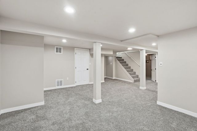 2104 W Mansfield Ct, Spokane, WA 99205