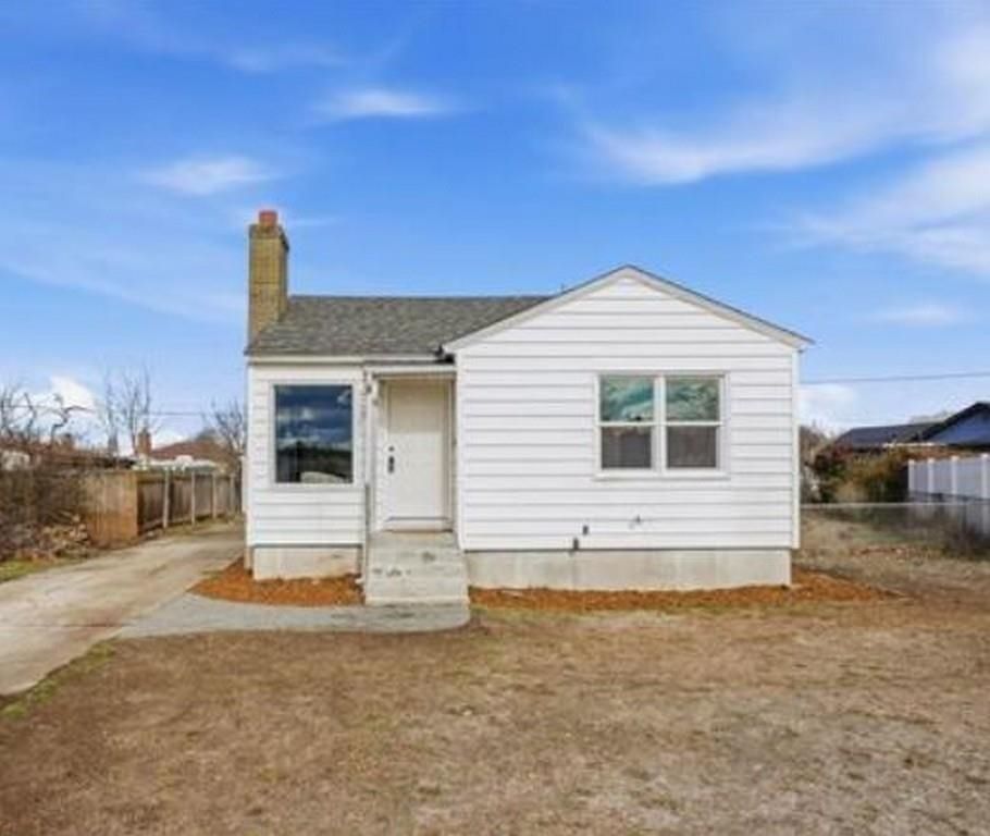 2104 W Mansfield Ct, Spokane, WA 99205