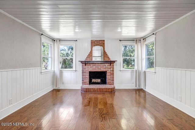 6216 E FORDHAM Circle, Jacksonville, FL 32217