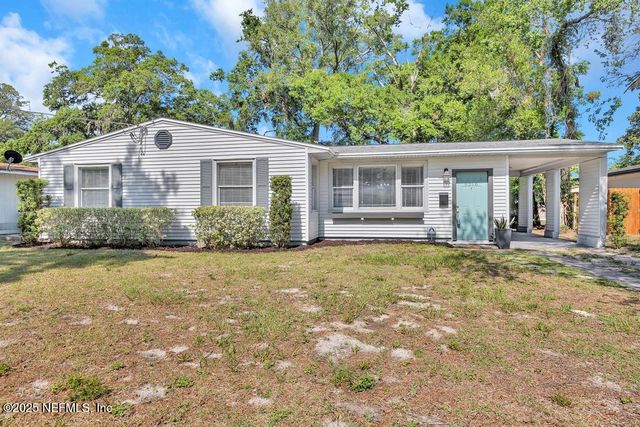 6216 E FORDHAM Circle, Jacksonville, FL 32217