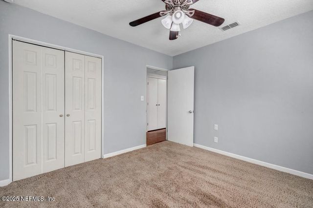 6216 E FORDHAM Circle, Jacksonville, FL 32217