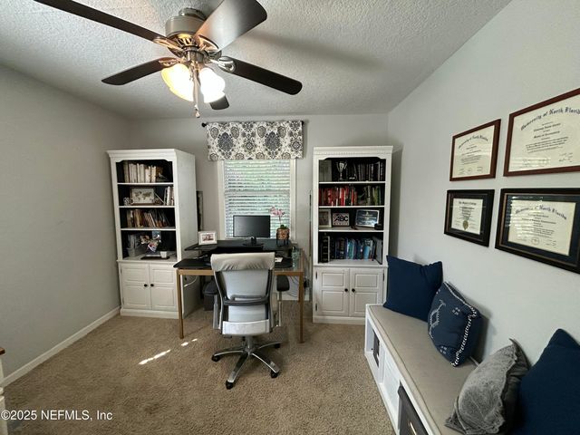 6216 E FORDHAM Circle, Jacksonville, FL 32217