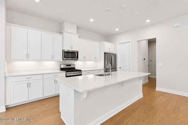 80 WALNUT GLEN Court, St. Johns, FL 32259