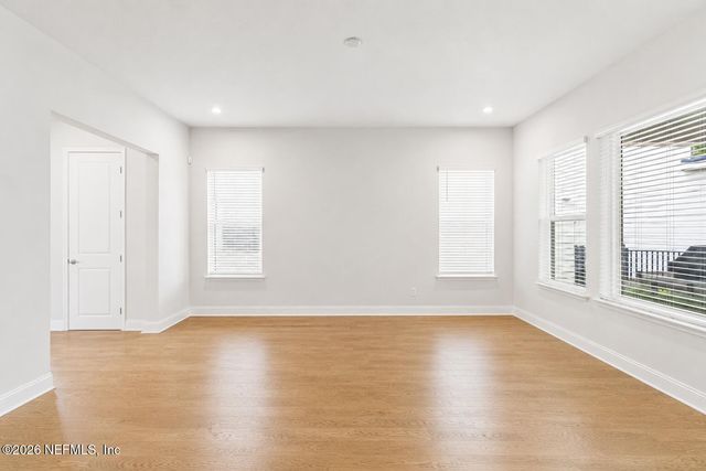 80 WALNUT GLEN Court, St. Johns, FL 32259