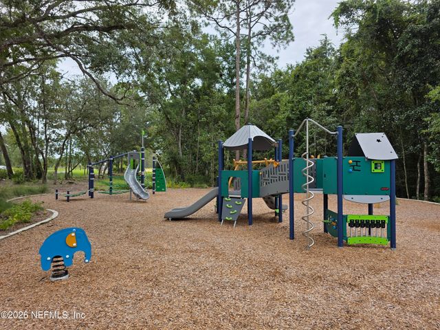 80 WALNUT GLEN Court, St. Johns, FL 32259