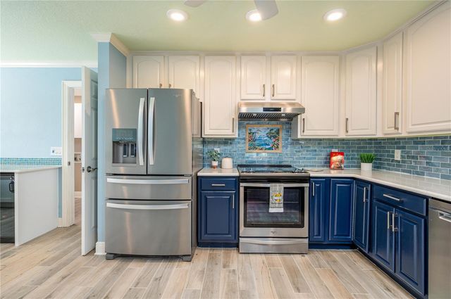 1475 GRAND CAYMAN CIRCLE, Winter Haven, FL 33884