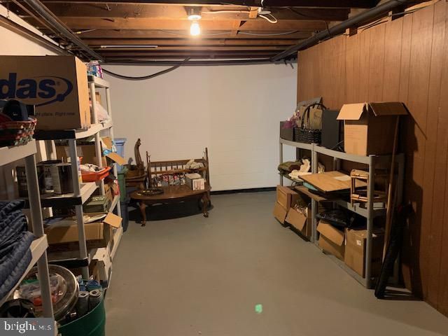 6493 ORANGE ST, East Petersburg, PA 17520