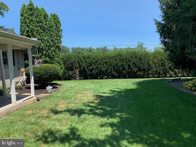 6493 ORANGE ST, East Petersburg, PA 17520