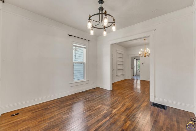 1431 SW Tyler ST, Topeka, KS 66612