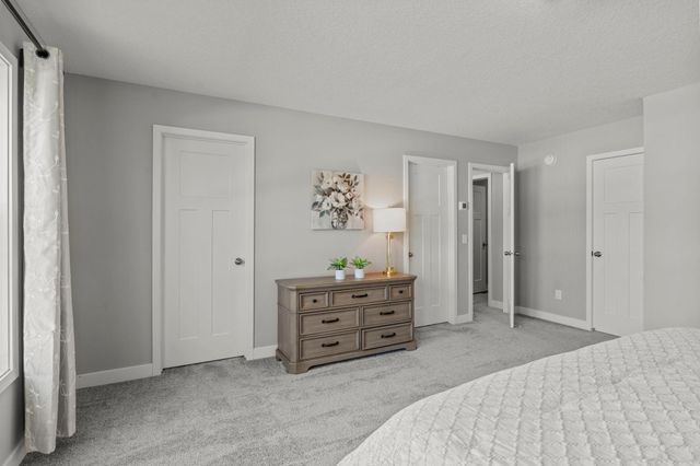 18355 Greenstone Way, Lakeville, MN 55044