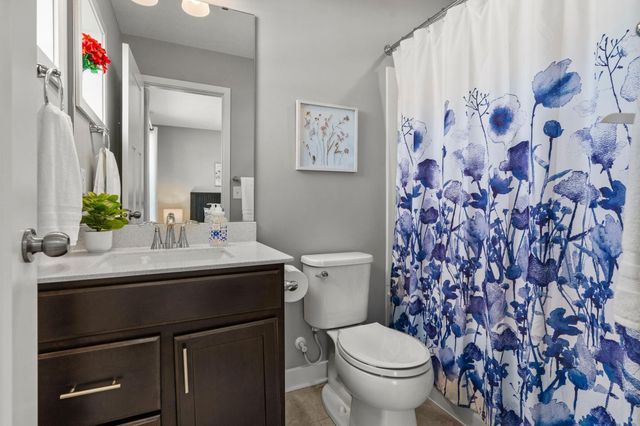 18355 Greenstone Way, Lakeville, MN 55044