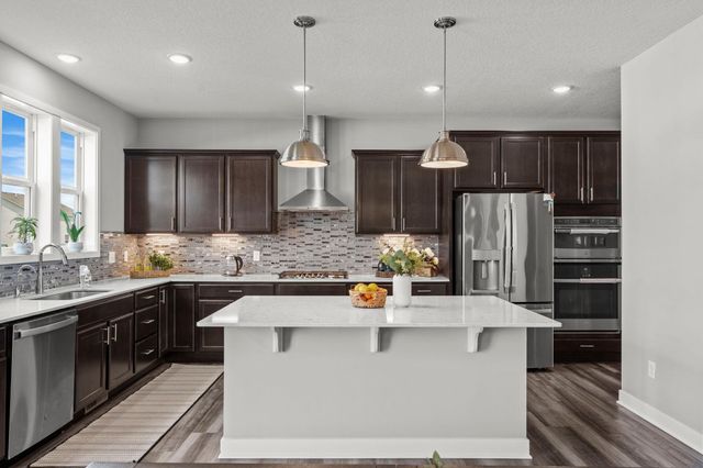 18355 Greenstone Way, Lakeville, MN 55044