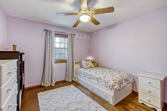 4175 Victoria Drive, Hoffman Estates, IL 60192