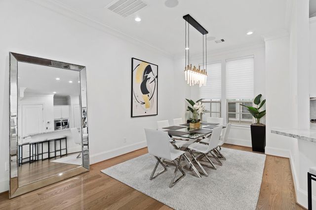 2174 Briarglen Drive, Houston, TX 77027