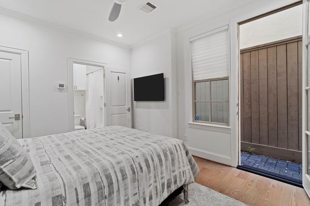 2174 Briarglen Drive, Houston, TX 77027