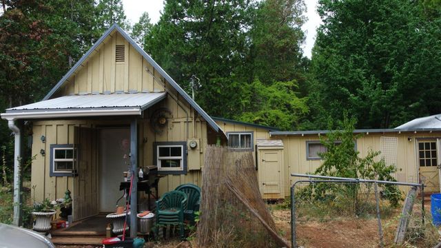 24825 Harrison St, Foresthill, CA 95631