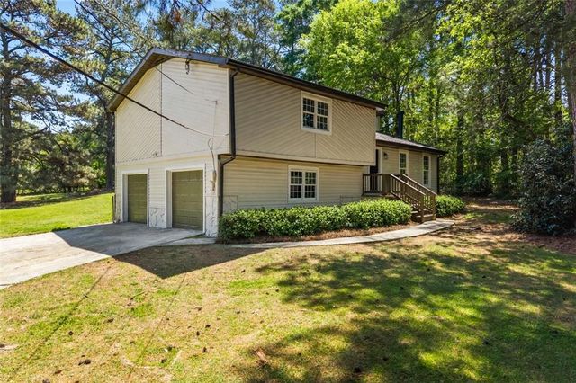 3795 Irwin Bridge Road NW, Conyers, GA 30012