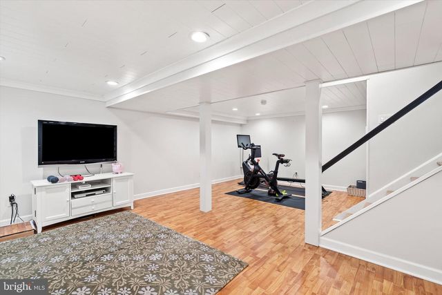9 HOLLY LN, Lawrenceville, NJ 08648