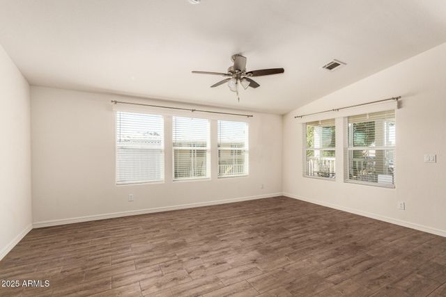 10810 N 91st Avenue 123, Peoria, AZ 85345