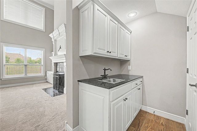 6675 W Valley View Road, Rogers, AR 72758