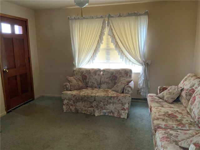 1178 Amity Ridge Rd, Amwell, PA 15311