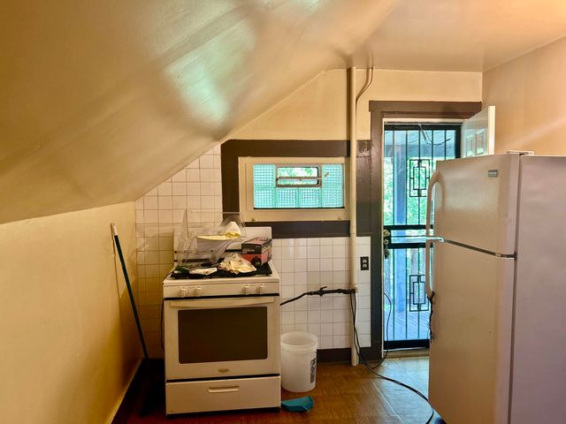 2848 E 79th Street, Chicago, IL 60649