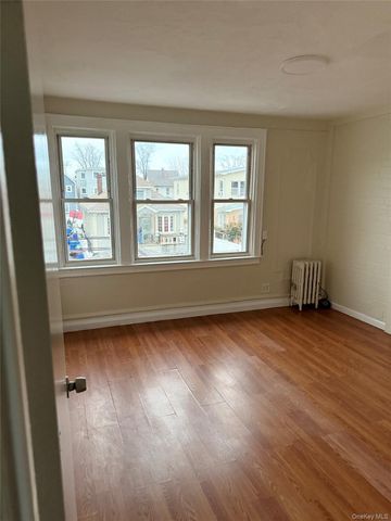 10416 124th Street, Richmond Hill S., NY 11419