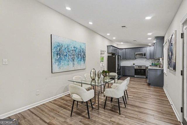 577 Simone Way, Stone Mountain, GA 30087