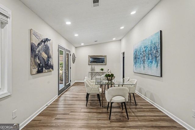 577 Simone Way, Stone Mountain, GA 30087