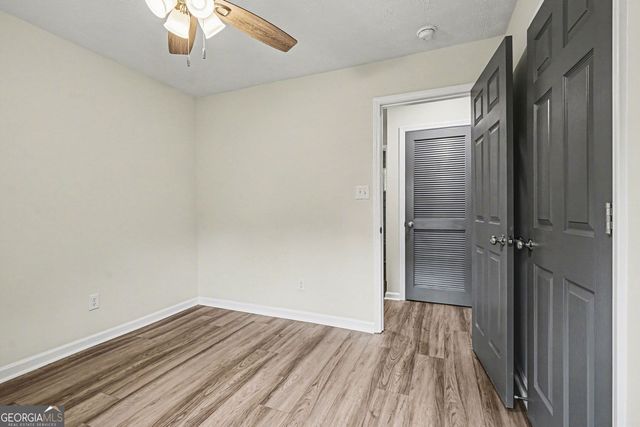 577 Simone Way, Stone Mountain, GA 30087