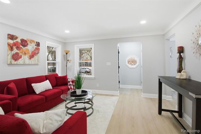 18657 Audette Street, Dearborn, MI 48124