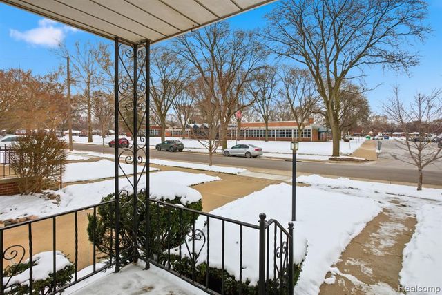 18657 Audette Street, Dearborn, MI 48124