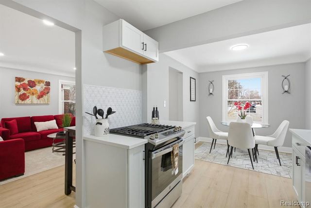 18657 Audette Street, Dearborn, MI 48124