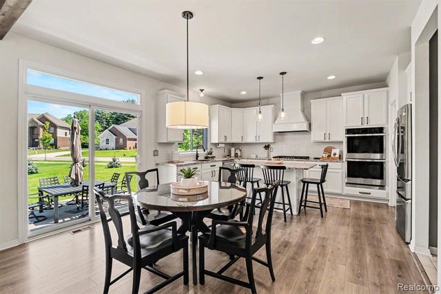 5531 Morgan Lake Drive, Clarkston, MI 48348